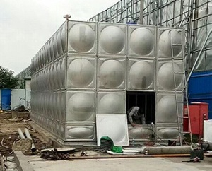 不鏽鋼熱（rè）水箱